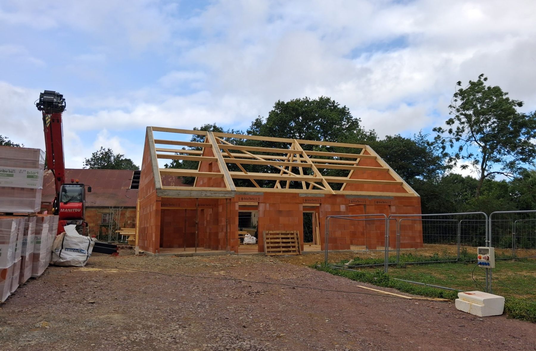 image adn 1 : Construction de 2 maisons – Préaux-Bocage